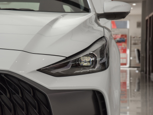 2021Ŀ 300TGI DCTŞ ^