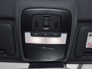 2021Ŀ 300TGI DCTŞ п؅^