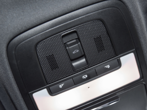 2021Ŀ 300TGI DCTŞ п؅^