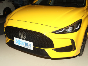 2021Ŀ 300TGI DCTݺ ^