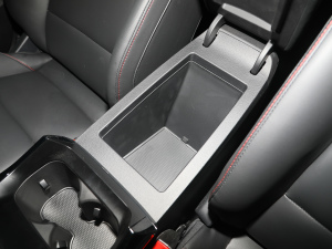 2021Ŀ 300TGI DCTݺ g