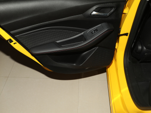 2021Ŀ 300TGI DCTݺ Tg