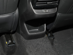 2021Ŀ 300TGI DCTݺ g