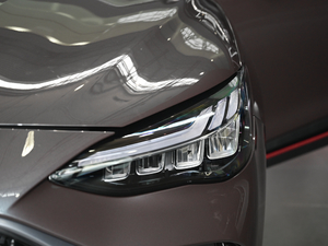 2021400TGI ԄTrophyŞ 