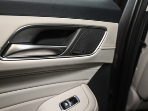 2021400TGI ԄTrophyŞ g