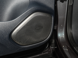 2021400TGI ԄTrophyŞ g