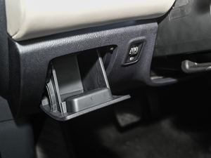 2021400TGI ԄTrophyŞ g