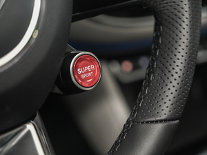 2021400TGI ԄTrophyŞ п؅^