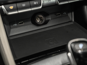 2021400TGI Ԅ(dng)(q)TrophyŞ п؅^(q)