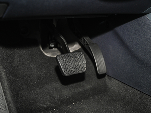 2021400TGI Ԅ(dng)(q)TrophyŞ п؅^(q)