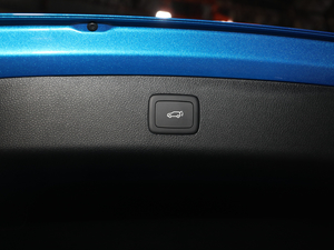 2021400TGI ԄTrophyŞ g