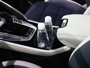 2021400TGI Ԅ(dng)(q)TrophyŞ g