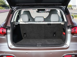 2021400TGI ԄӃ(q)TrophyŞ g