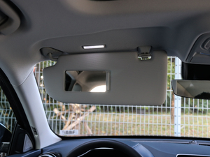 2021400TGI ԄӃ(q)TrophyŞ g