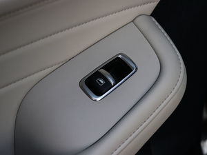 2021400TGI ԄӃTrophyŞ g