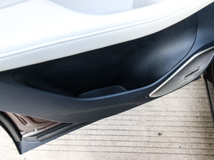 2021400TGI ԄӃTrophyŞ g