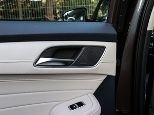 2021400TGI ԄӃTrophyŞ g