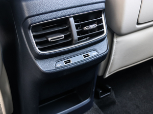 2021400TGI ԄӃTrophyŞ g