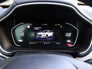 2021400TGI ԄӃ(q)TrophyŞ п؅^(q)