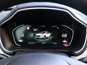 2021400TGI ԄӃ(q)TrophyŞ п؅^(q)