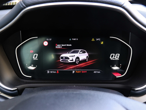 2021400TGI ԄӃTrophyŞ п؅^