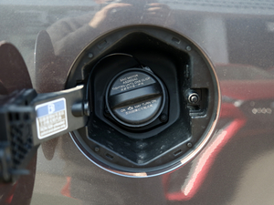 2021300TGI Ԅ(dng)(q)Trophy (x)(ji)^