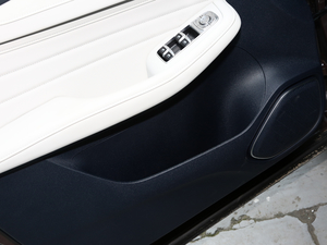 2021300TGI ԄӃTrophy ǰTg