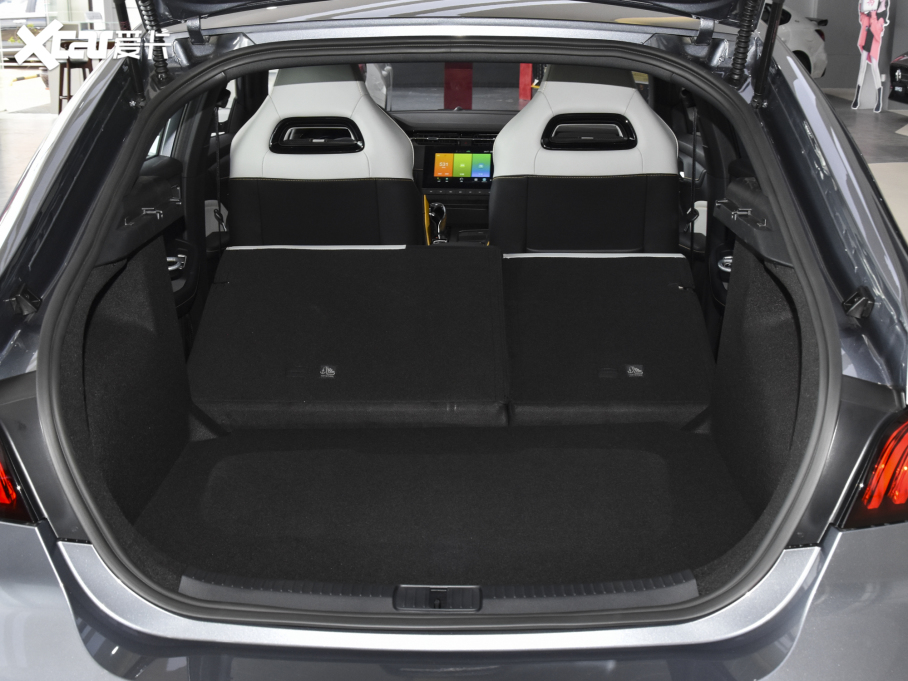 2021MG6 Pro 1.5T ԄTrophyA