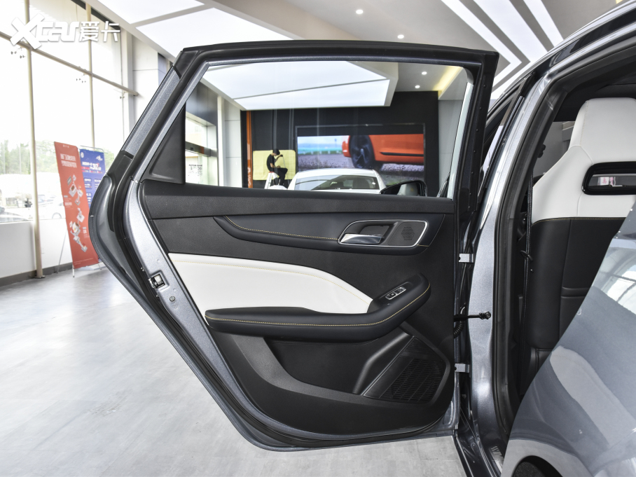 2021MG6 Pro 1.5T ԄTrophyA