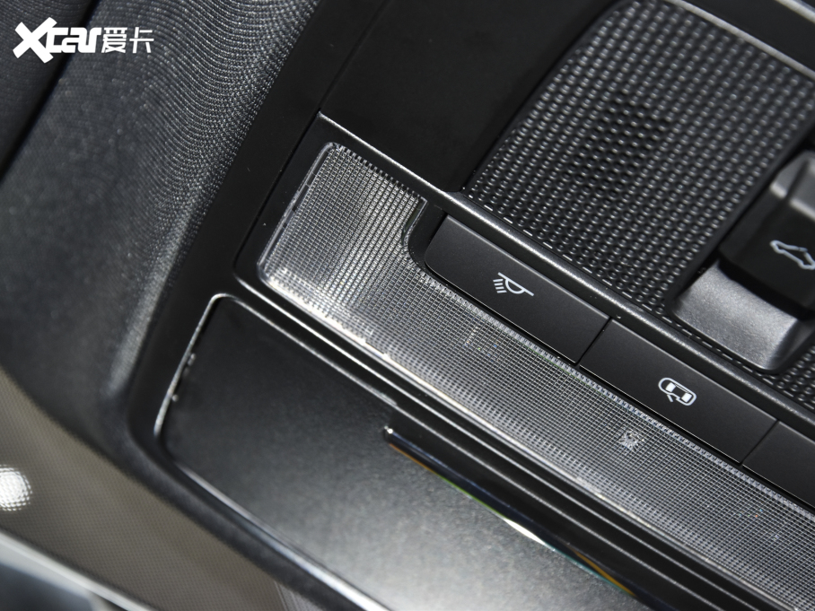 2021��MG6 Pro 1.5T �Ԅ�(d��ng)Trophy���A��