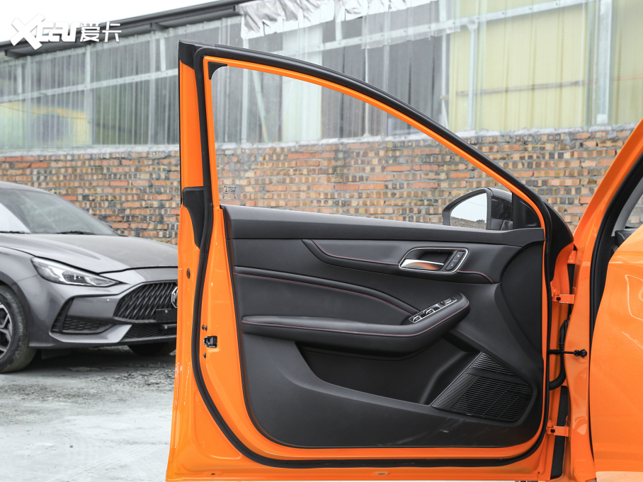 2021MG6 Pro 1.5T ԄIA