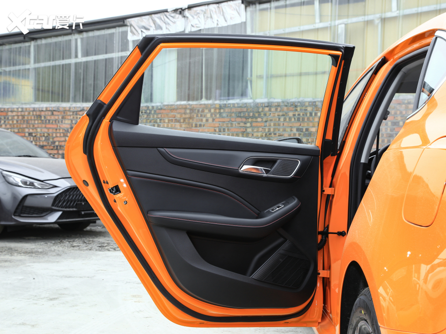 2021MG6 Pro 1.5T ԄIA