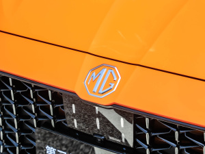 2021Pro 1.5T Ԅ(dng)Trophy{Ş (x)(ji)^