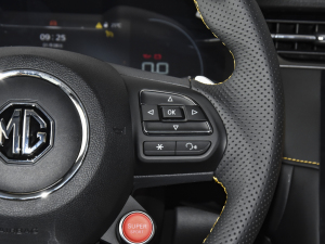 2021Pro 1.5T ԄTrophyA п؅^