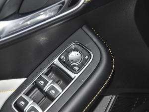 2021Pro 1.5T ԄTrophyA п؅^