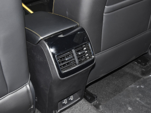 2021Pro 1.5T ԄTrophyA п؅^