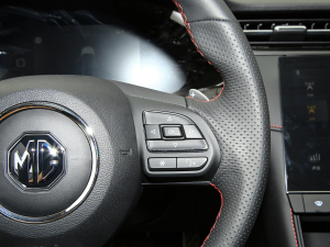 2021Pro 1.5T ԄIA п؅^