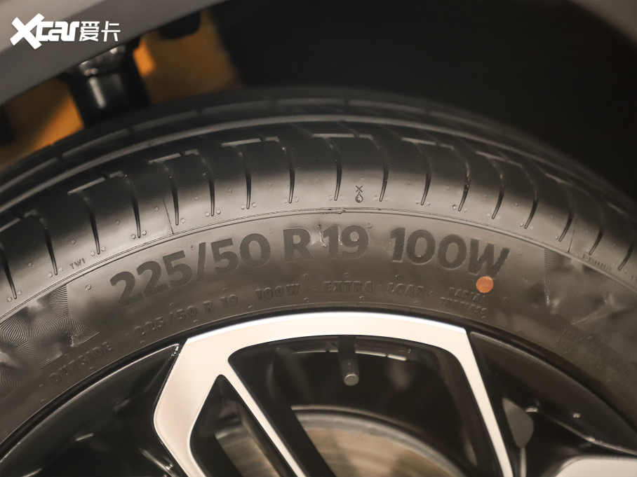 2022MG ONE -\ϵ 1.5T MA