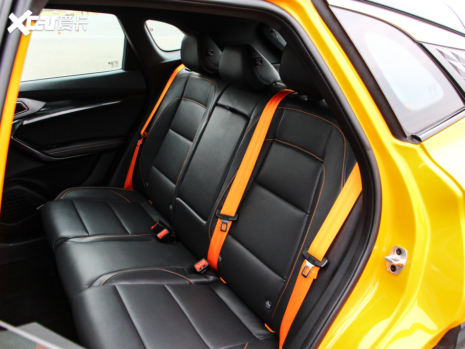 2022MG ONE -\ϵ 1.5T MA