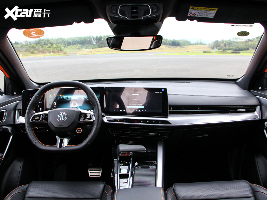 2022MG ONE -\ϵ 1.5T MA