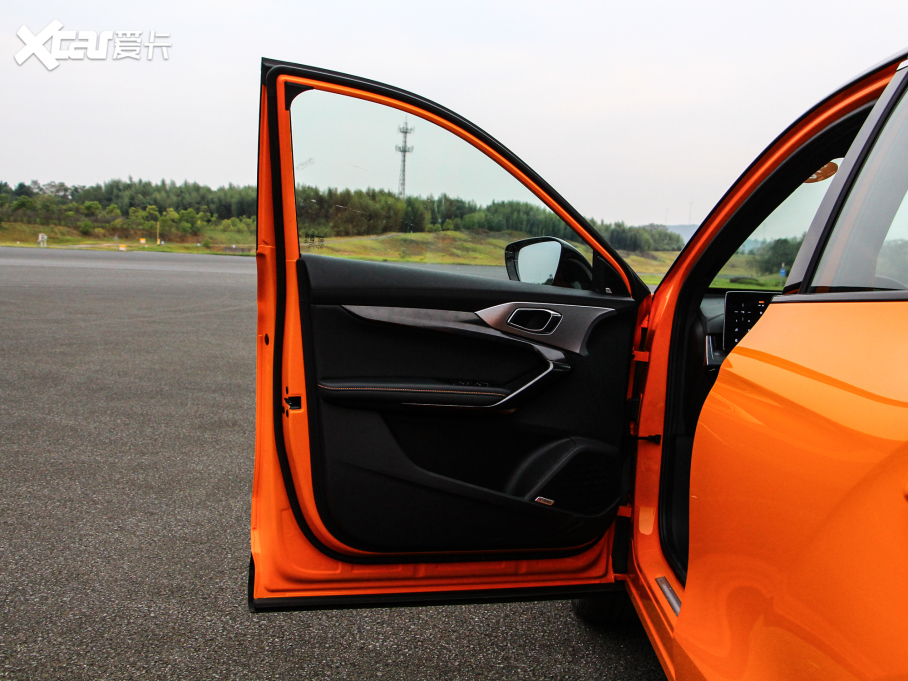 2022MG ONE -\ϵ 1.5T MA