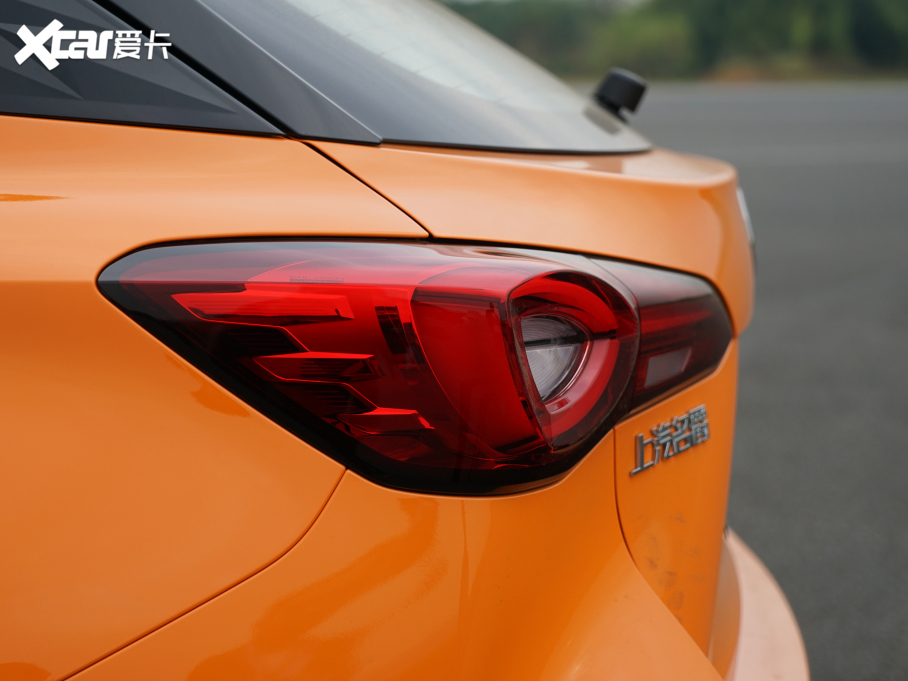 2022MG ONE -\ϵ 1.5T MA