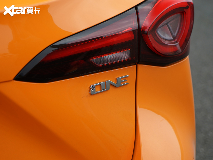 2022MG ONE -\ϵ 1.5T MA