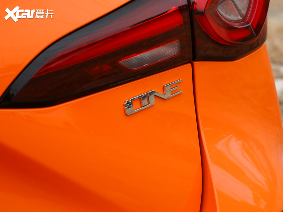 2022MG ONE -\ϵ 1.5T 