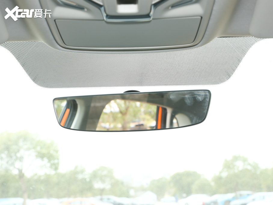 2022MG ONE -\ϵ 1.5T 