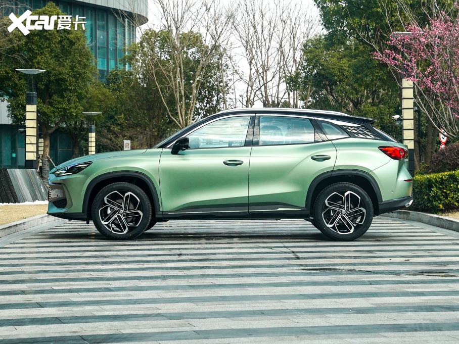 2022MG ONE -|ϵ 1.5T M1228