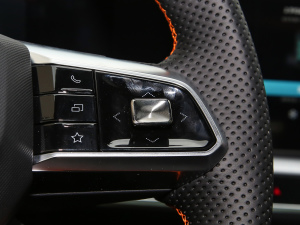 2022-\ϵ 1.5T ˜ʰ {