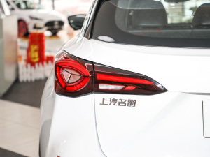 2022-|ϵ 1.5T M1078 ^