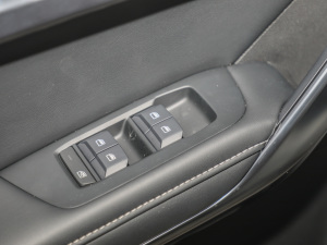 2022-|(zh)ϵ 1.5T M1078 {܇ƅ^(q)	