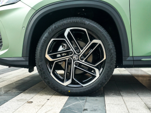 2022-|(zh)ϵ 1.5T M1228 ݆Ȧ